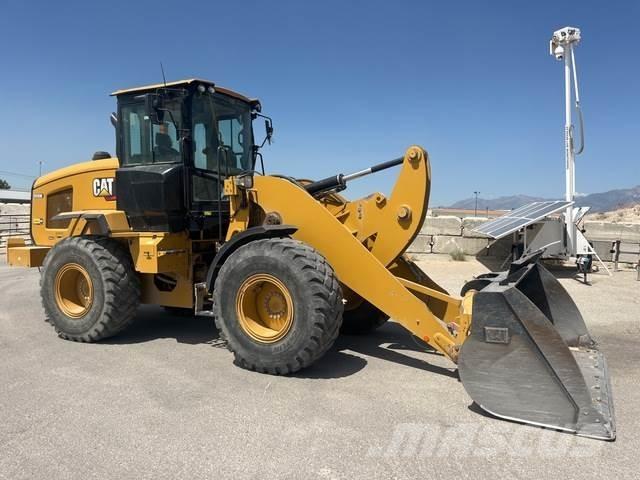 CAT 926M ホイールローダー・タイヤショベル