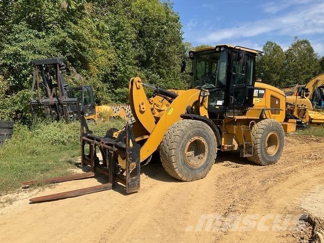 CAT 926M ホイールローダー・タイヤショベル