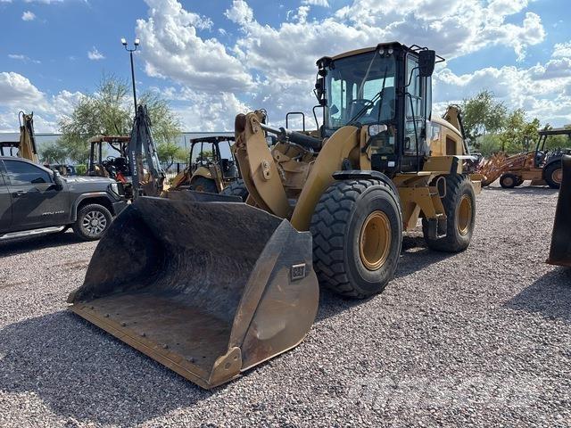 CAT 926M ホイールローダー・タイヤショベル