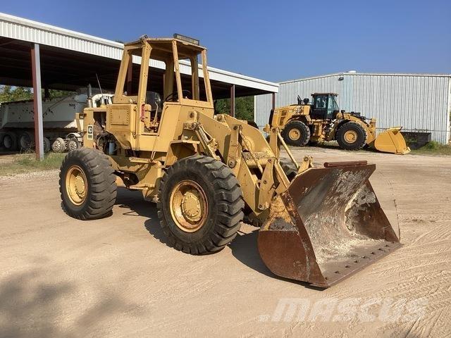 CAT 930 ホイールローダー・タイヤショベル