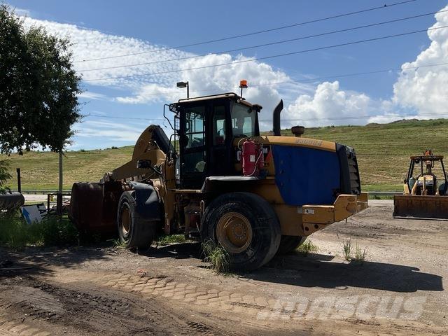 CAT 930M ホイールローダー・タイヤショベル