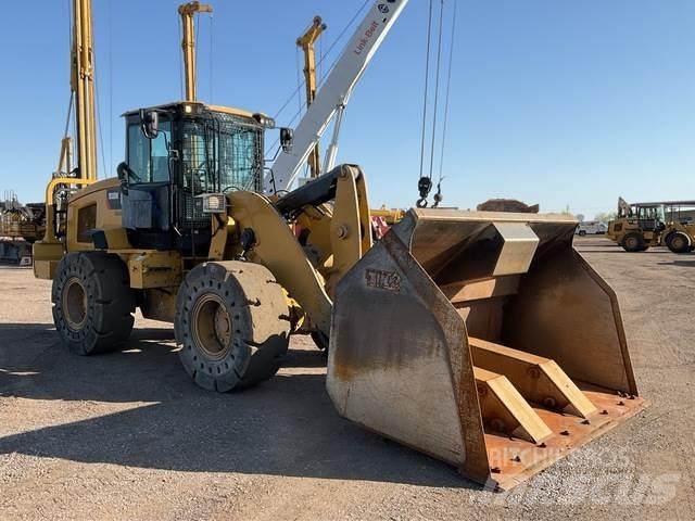 CAT 938M ホイールローダー・タイヤショベル