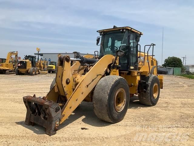 CAT 950M ホイールローダー・タイヤショベル