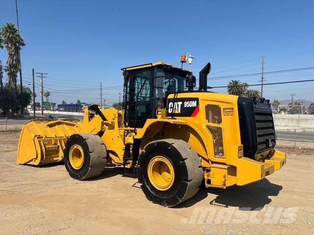 CAT 950M ホイールローダー・タイヤショベル