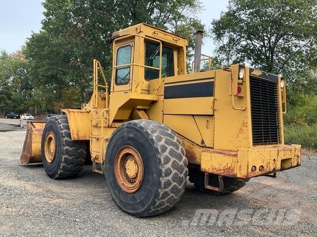 CAT 966D ホイールローダー・タイヤショベル