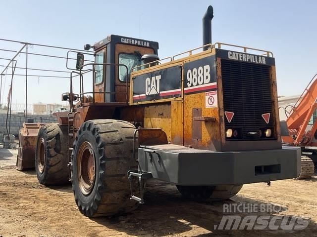 CAT 988B ホイールローダー・タイヤショベル