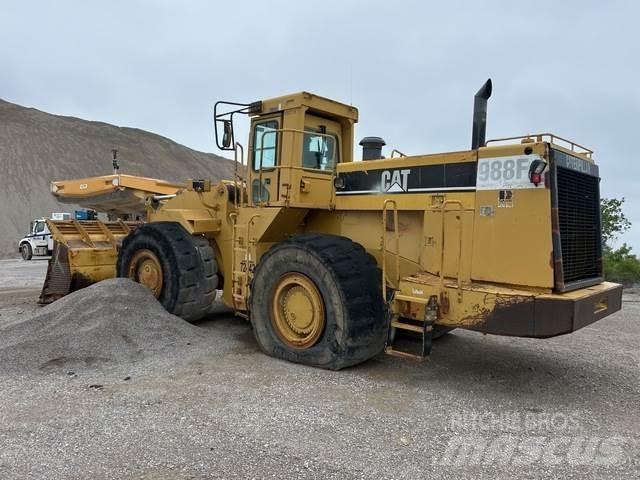 CAT 988F ホイールローダー・タイヤショベル