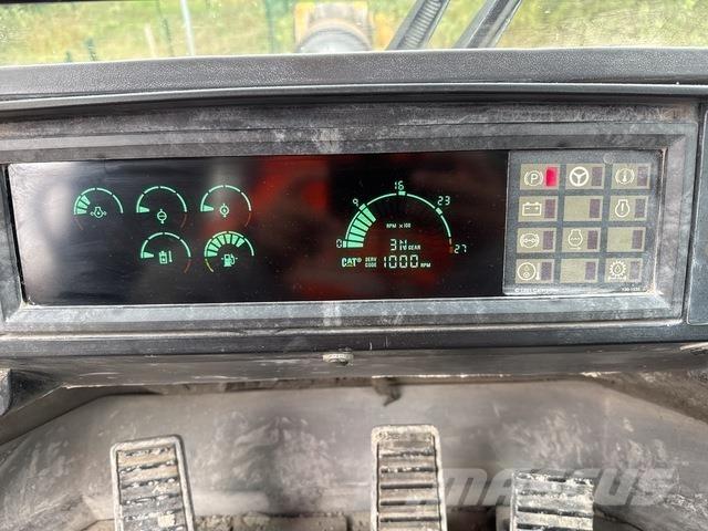 CAT 990 ホイールローダー・タイヤショベル