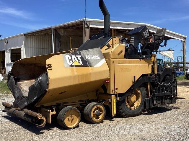 CAT AP 550E アスファルトフィニッシャ