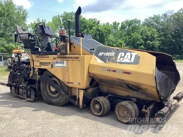 CAT AP1000E アスファルトフィニッシャ