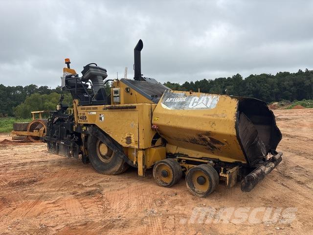 CAT AP1000E アスファルトフィニッシャ