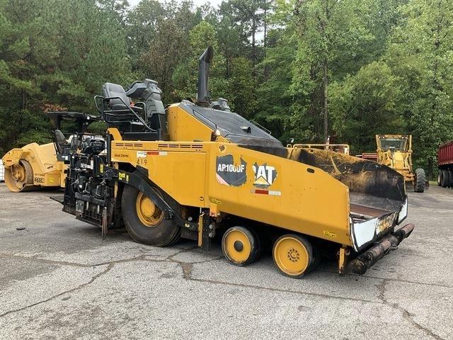 CAT AP1000F アスファルトフィニッシャ