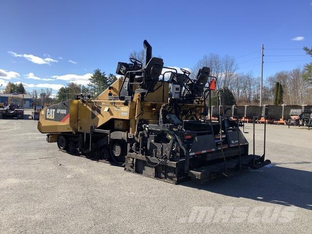 CAT AP1055E アスファルトフィニッシャ