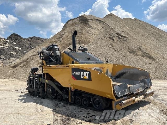CAT AP1055F アスファルトフィニッシャ