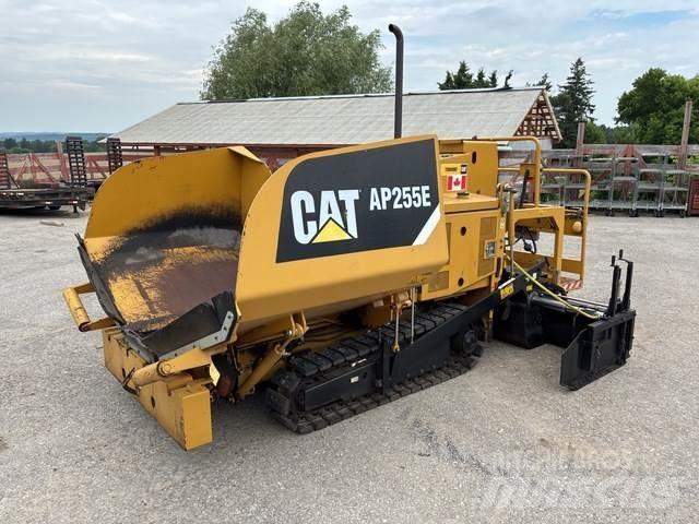 CAT AP255E アスファルトフィニッシャ