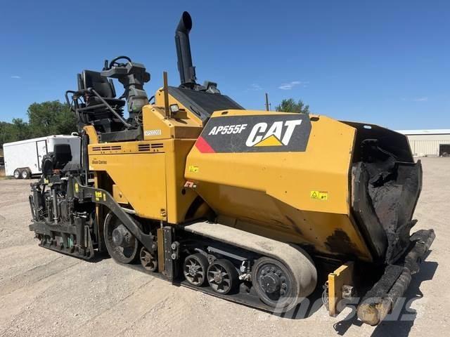CAT AP555F アスファルトフィニッシャ