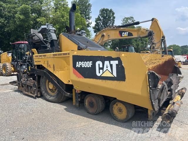 CAT AP600F アスファルトフィニッシャ