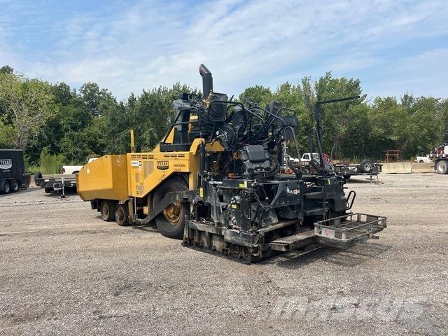 CAT AP600F アスファルトフィニッシャ