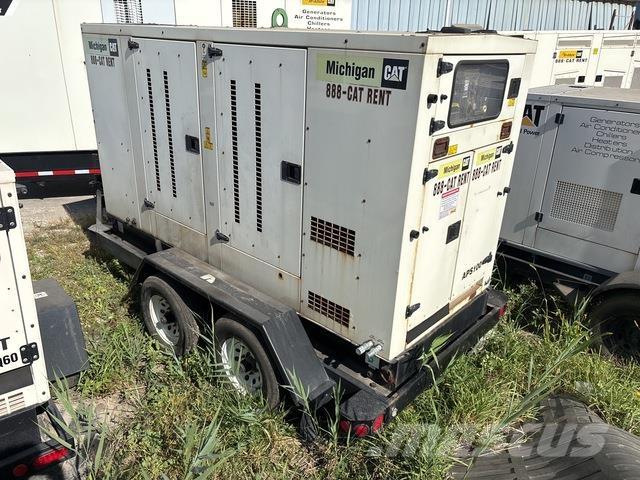 CAT APS100 ディーゼル発電機