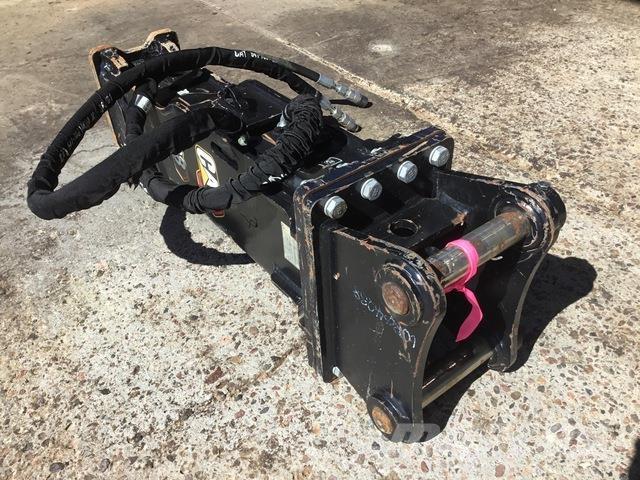 CAT B8 ハンマー／ブレーカ