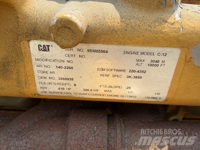 CAT C-12 エンジン