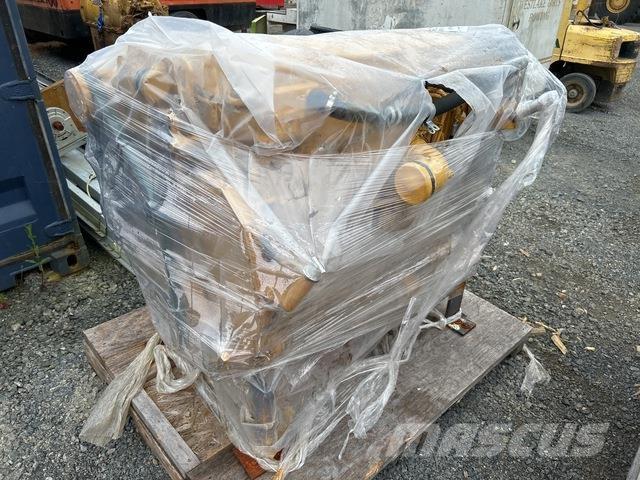 CAT C-13 エンジン