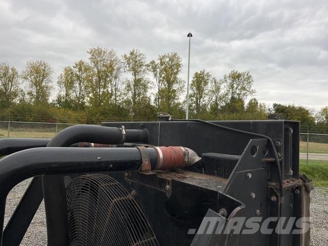 CAT C32 エンジン