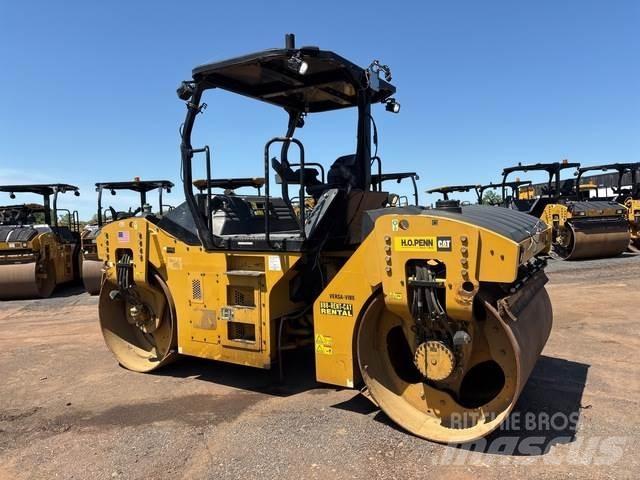 CAT CB-54B タンデムローラ