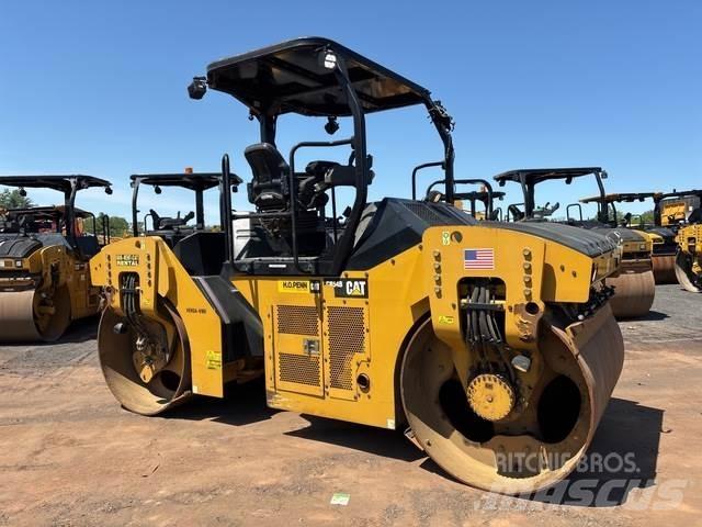 CAT CB-54B タンデムローラ