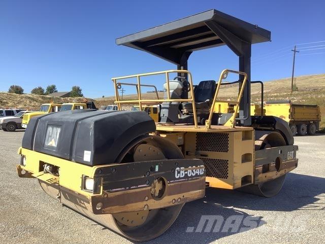 CAT CB-634D タンデムローラ