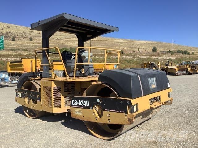 CAT CB-634D タンデムローラ