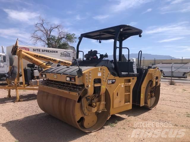 CAT CB16 タンデムローラ