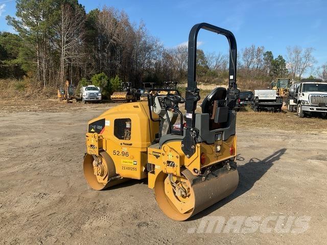 CAT CB24B タンデムローラ