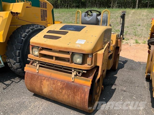 CAT CB34 タンデムローラ