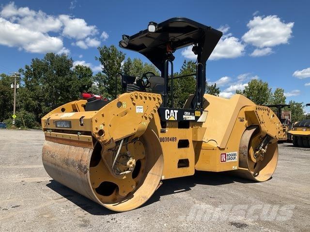 CAT CB54 タンデムローラ