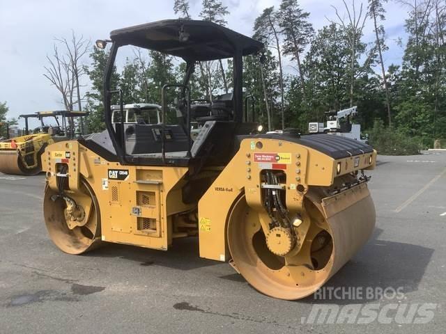CAT CB54B タンデムローラ