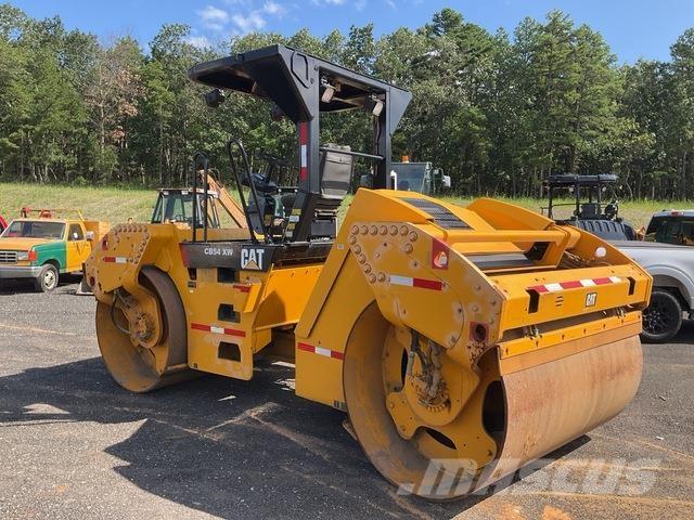 CAT CB54XW タンデムローラ