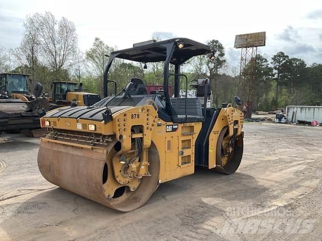CAT CB66B タンデムローラ