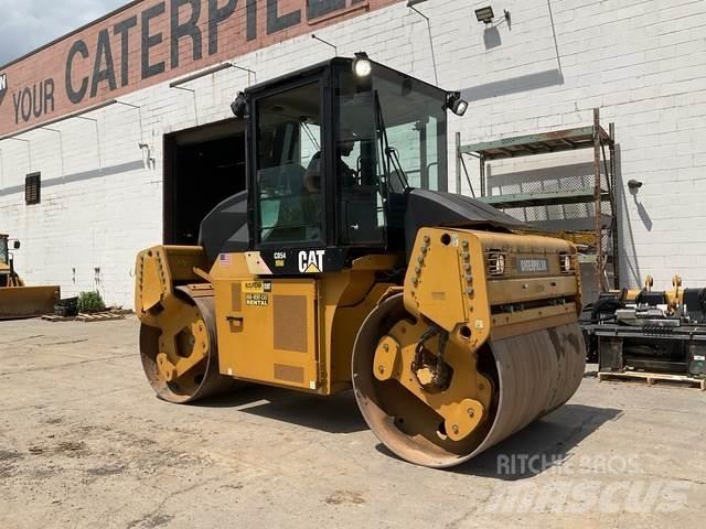 CAT CD54 タンデムローラ