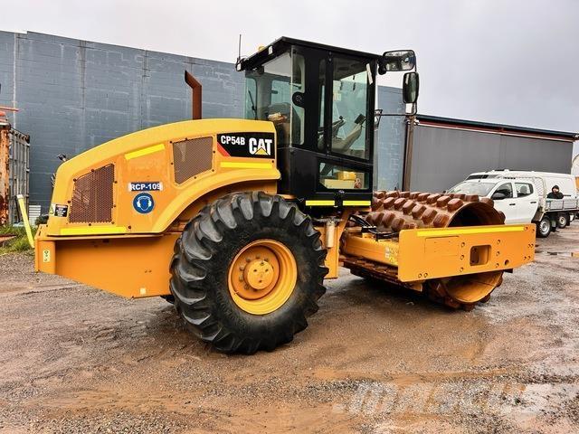 CAT CP54B 振動ローラ