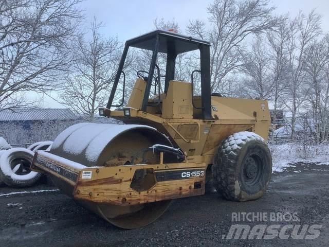 CAT CS-553 振動ローラ