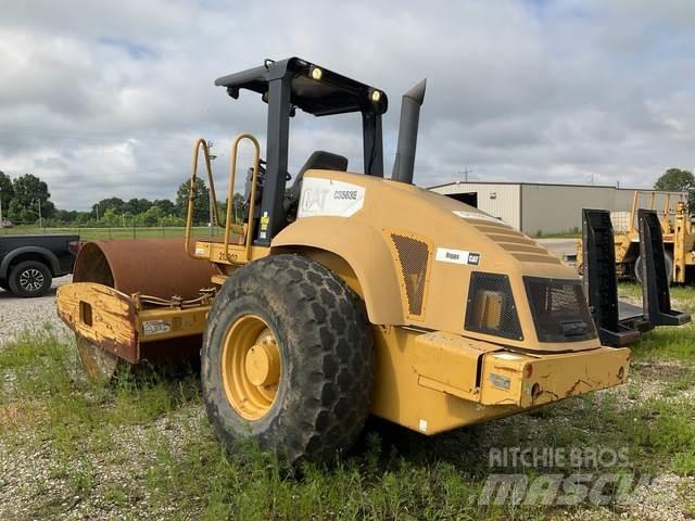 CAT CS-563E 振動ローラ