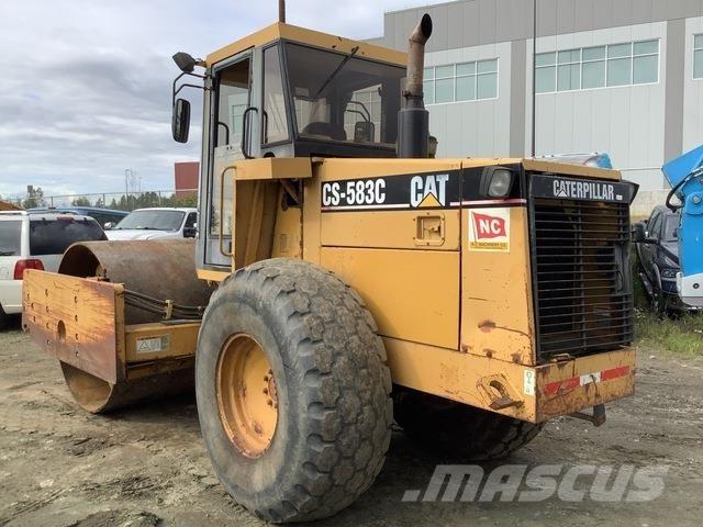 CAT CS-583C 振動ローラ