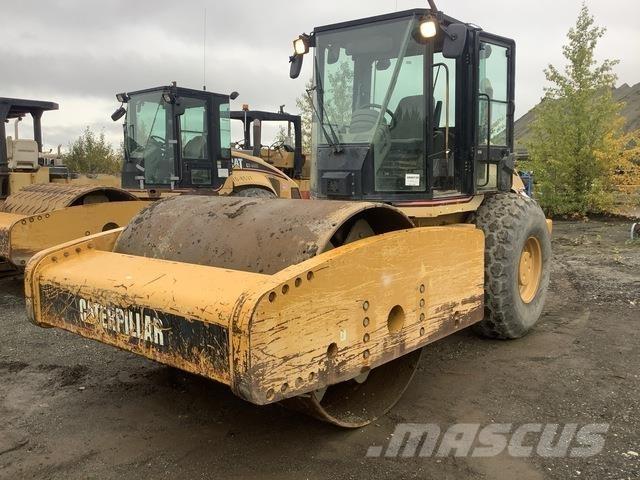 CAT CS-683 振動ローラ