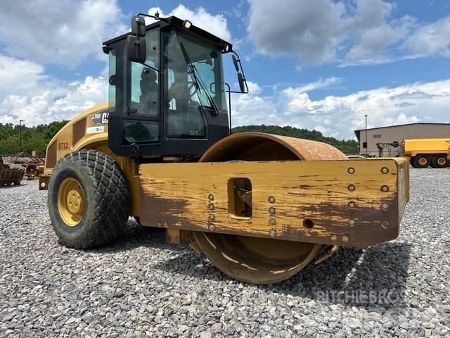 CAT CS78B 振動ローラ