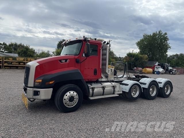 CAT CT660 中古トラクターヘッド | トレーラーヘッド