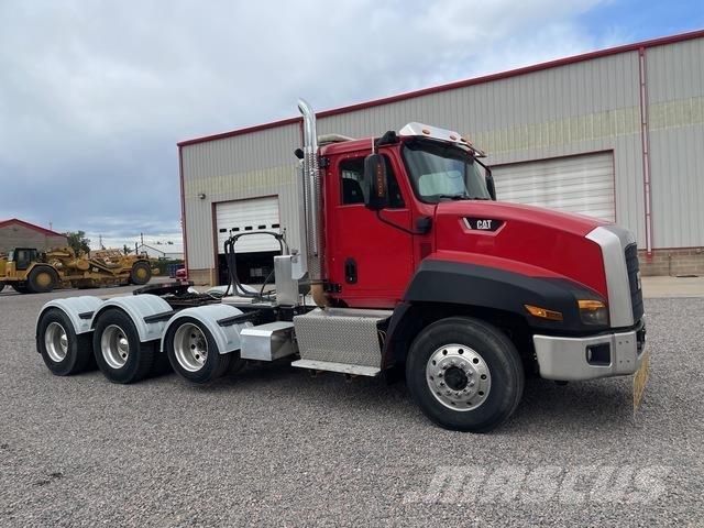CAT CT660 中古トラクターヘッド | トレーラーヘッド