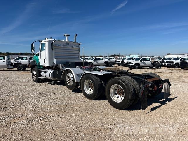 CAT CT660S 中古トラクターヘッド | トレーラーヘッド