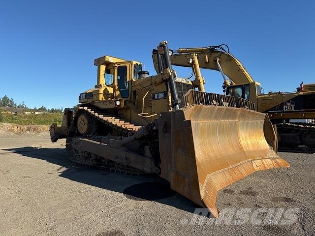 CAT D10N ブルドーザー