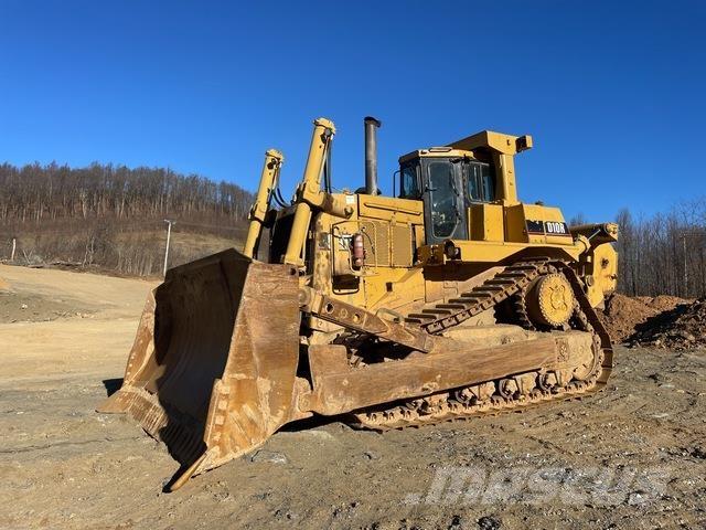 CAT D10R ブルドーザー